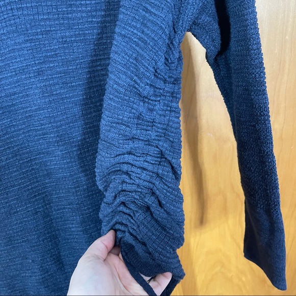 Maurices Sweater, Size Medium. One side can be ruched up! Dark Navy Blue - Picture 2 of 7